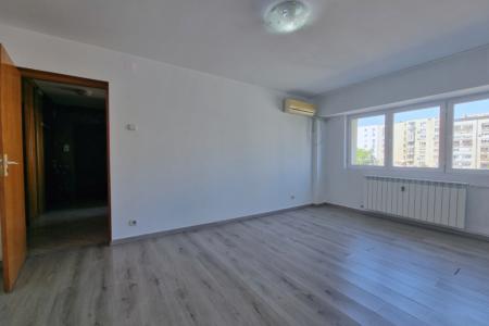 3 camere nemobilate - Unirii - Sfanta Vineri