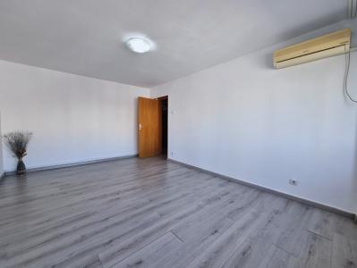 3 camere nemobilate - Unirii - Sfanta Vineri