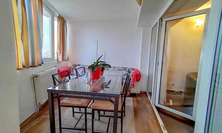 Bd. Unirii - Traian - Otp Bank - garsoniera dubla