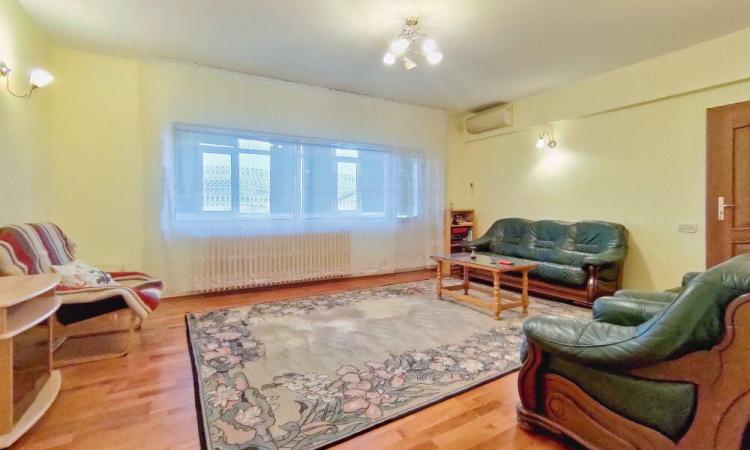 Stefan Cel Mare - Vasile Lascar, 2 camere 78mp, cu loc de parcare