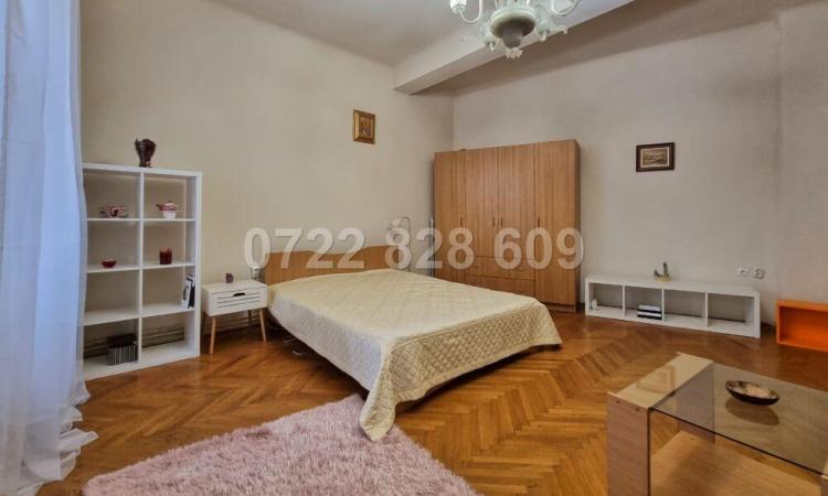 Universitate - Calea Victoriei, 47 mp