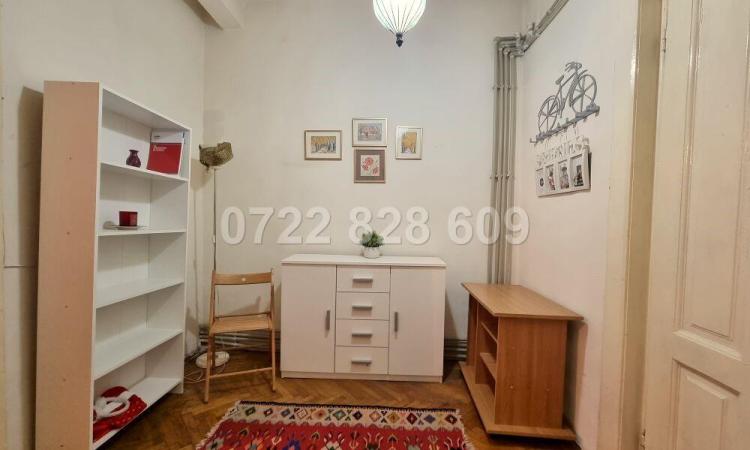 Universitate - Calea Victoriei, 47 mp