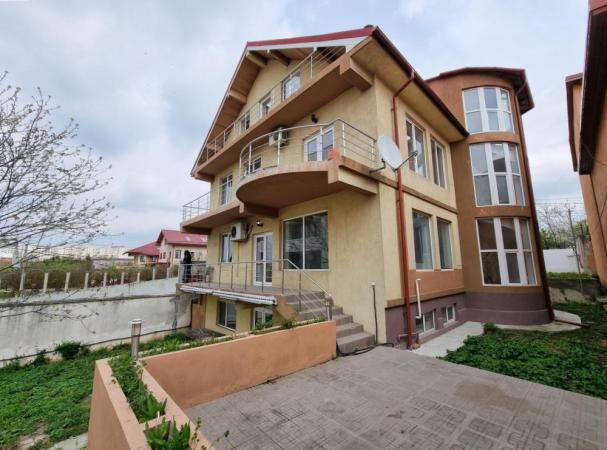 Vila cu Piscina si Garaj D+P+2+M - Titan - Balta Alba