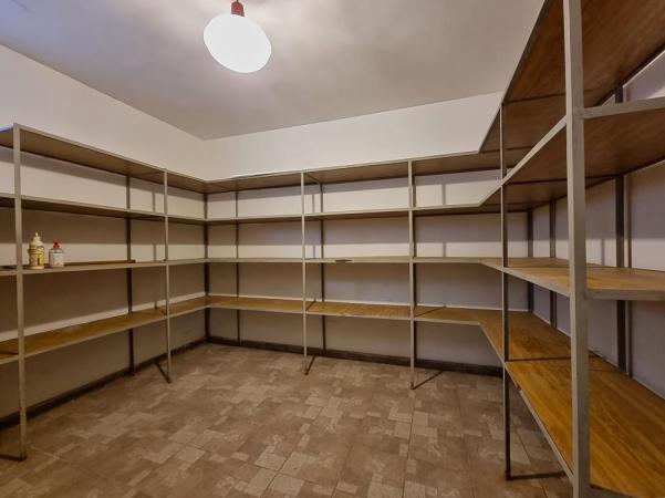 Vila cu Piscina si Garaj D+P+2+M - Titan - Balta Alba