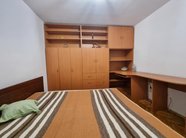 Romana, ASE, Lascar Catargiu