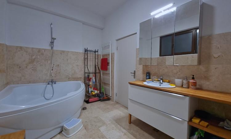Duplex 162 mp langa Parcul Cismigiu