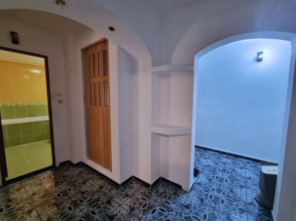 Rahova - Sublocotenent Popa - apartament 2 camere 69 mp