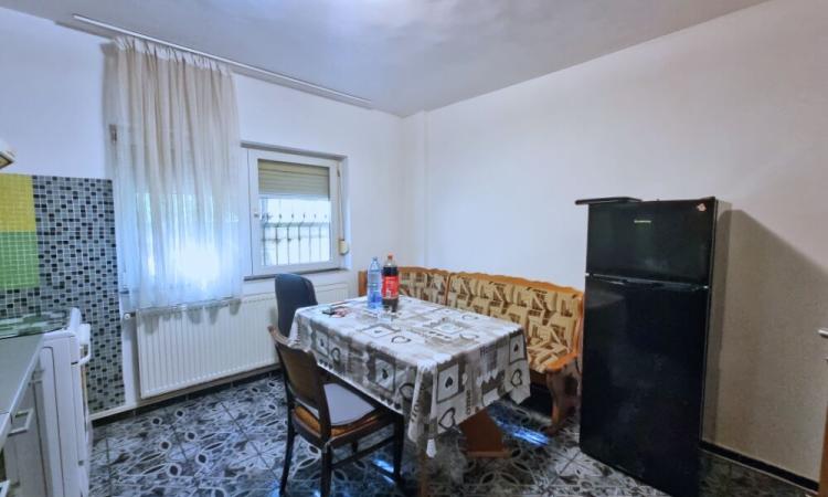 Rahova - Sublocotenent Popa - apartament 2 camere 69 mp