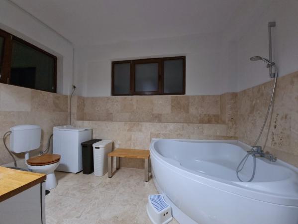 Langa Parcul Cismigiu, duplex 162 mp