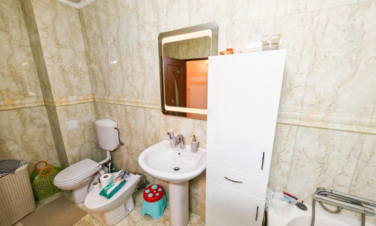 Apartament 2 camere + parcare