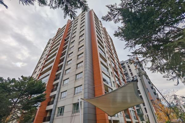 Apartament 3 camere Incity Residences