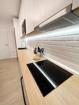 Apartament 2 camere - Lacul Morii - Virtutii - Petrache Poenaru + parcare si boxa