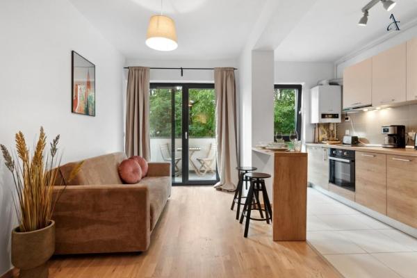 Studio | Bucuresti Sisesti | Metrou Straulesti