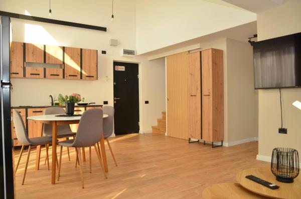 Apartament 3 camere, | Menaj inclus | Langa Padure | Parcare | Mobilat complet