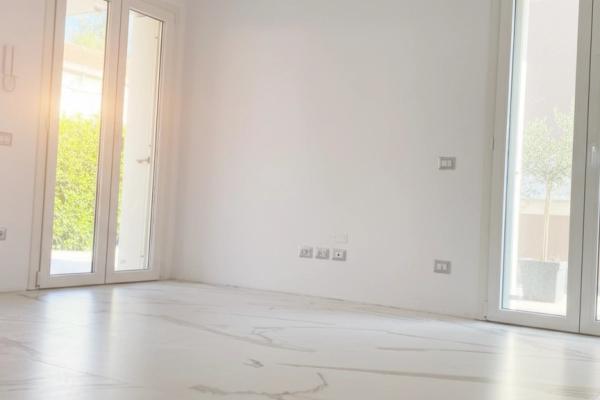 Apartament 3 camere cu gradina | Verona - Italia