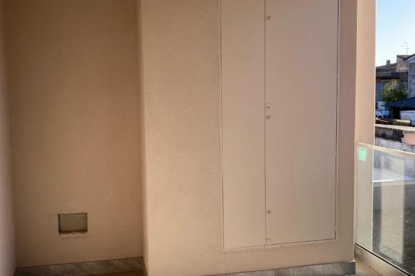 Duplex spatios 5 camere cu 2 bai | Verona - Italia