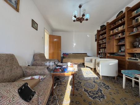 De vanzare - 2 cam decomandat - centrala proprie - 800m Metrou 1 Dec