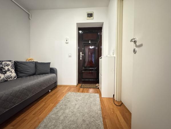 De vanzare-Studio 40mp +boxa +loc de parcare-centrala proprie-Giulesti