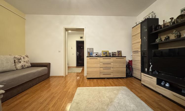 De vanzare-Studio 40mp +boxa +loc de parcare-centrala proprie-Giulesti