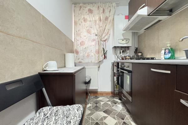 De vanzare-Studio 40mp +boxa +loc de parcare-centrala proprie-Giulesti