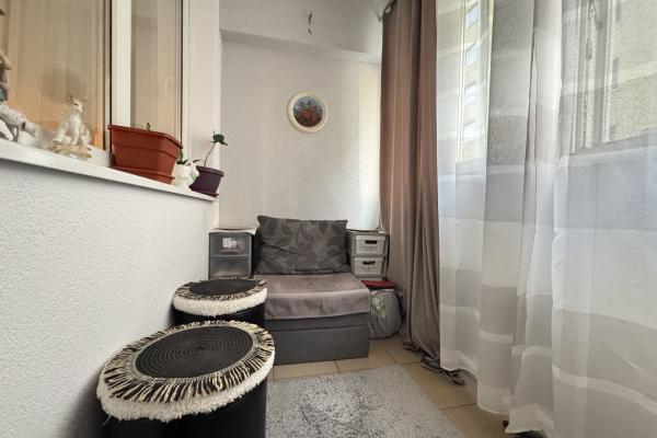 De vanzare-Studio 40mp +boxa +loc de parcare-centrala proprie-Giulesti