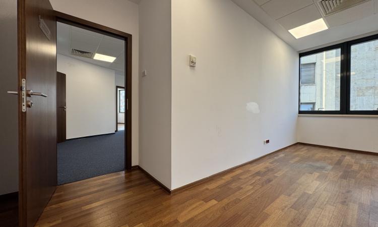 SPAȚIU DE BIROURI –etaj 5 INTEGRAL | 345mp- Gara de nord - 200m Metrou