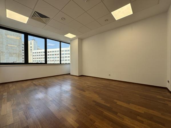 SPAȚIU DE BIROURI –etaj 5 INTEGRAL | 345mp- Gara de nord - 200m Metrou