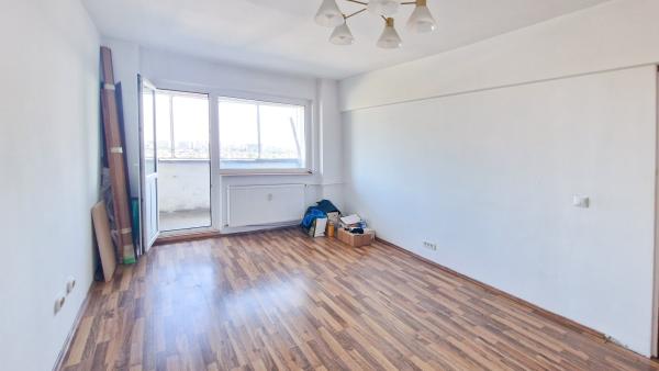 Apartament 3 camere decomandat, bucatarie mobilata si utilata, 79mp