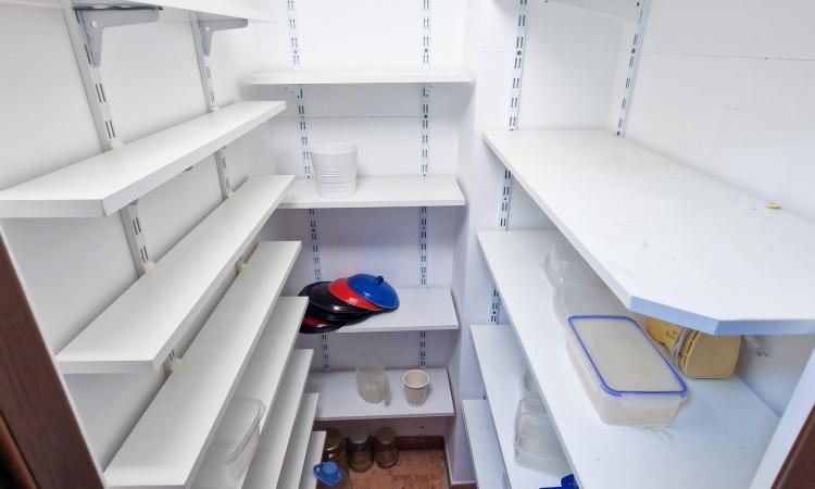 Apartament 3 camere decomandat, bucatarie mobilata si utilata, 79mp