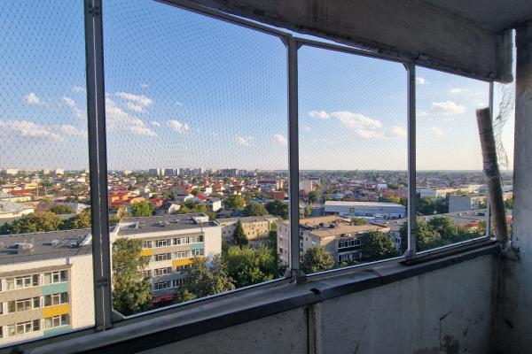 Apartament 3 camere decomandat, bucatarie mobilata si utilata, 79mp