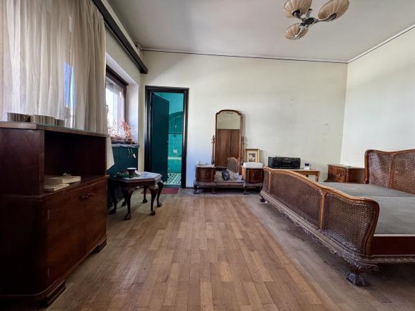 De inchiriat -  Vila interbelica 330mp utili + Garaj - Tokio -Capitale