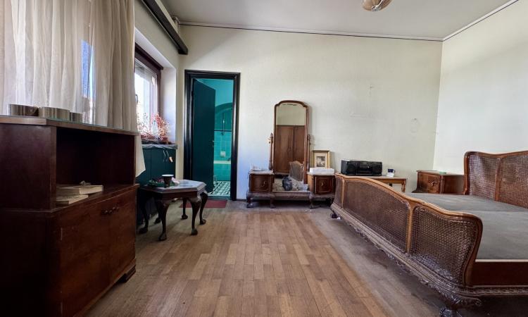 De inchiriat - Vila interbelica 330mp utili + Garaj - Tokio -Capitale