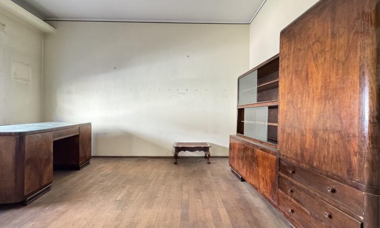 De inchiriat - Vila interbelica 330mp utili + Garaj - Tokio -Capitale