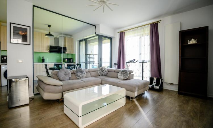 De inchiriat- 2 camere Cloud 9- 61 mp decomandat +loc parcare subteran