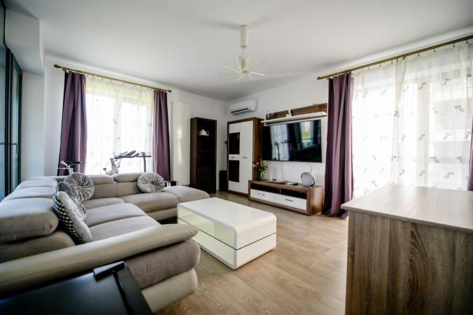 De inchiriat- 2 camere Cloud 9- 61 mp decomandat +loc parcare subteran