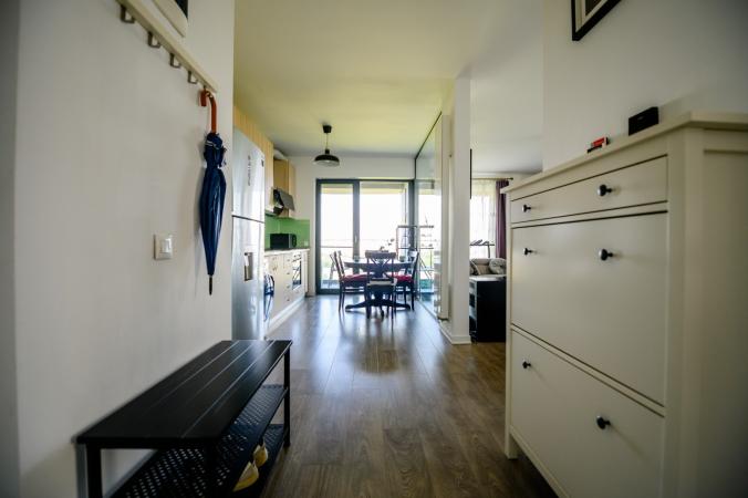 De inchiriat- 2 camere Cloud 9- 61 mp decomandat +loc parcare subteran