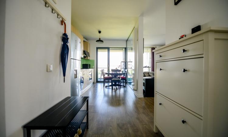 De inchiriat- 2 camere Cloud 9- 61 mp decomandat +loc parcare subteran