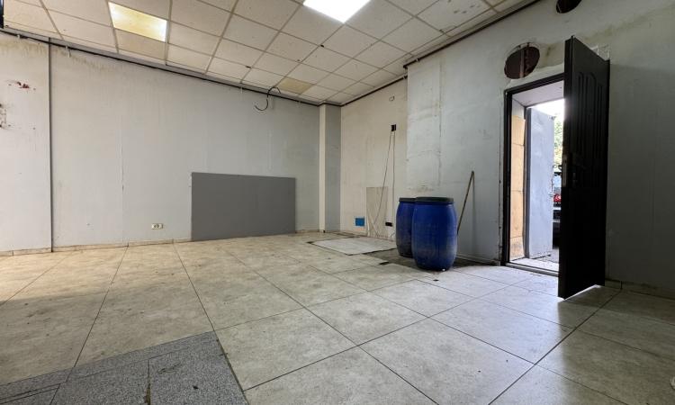 Spațiu comercial 110 mp de închiriat- 10m vitrina– Ceahlăul - Crângași