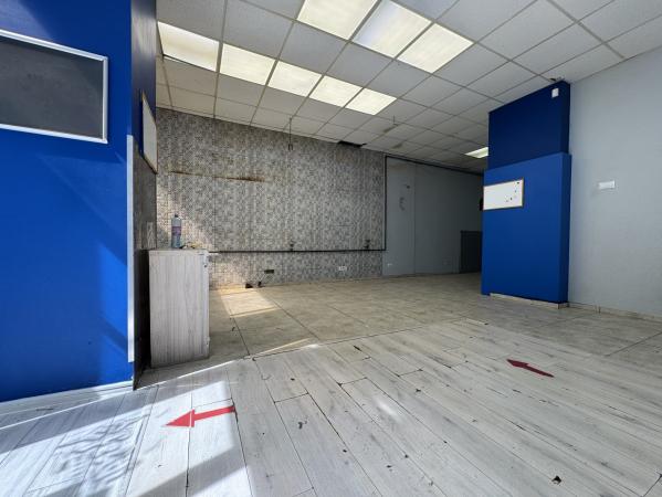 Spațiu comercial 110 mp de închiriat- 10m vitrina– Ceahlăul - Crângași