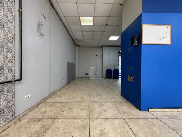 Spațiu comercial 110 mp de închiriat- 10m vitrina– Ceahlăul - Crângași