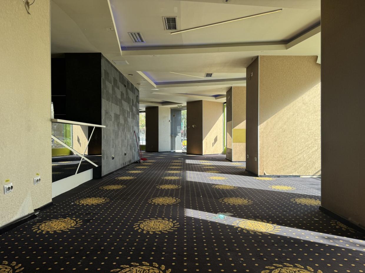 De inchiriat - Spatiu comercial cu vad intens 141 mp - zona Mosilor