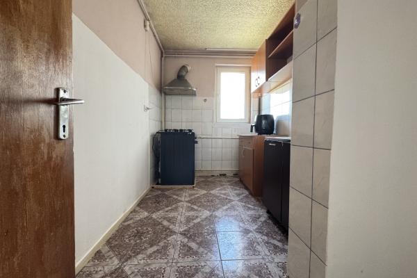 De vanzare - 3 camere - 63mp - Stadion Giulesti - 950m Metrou Crangasi