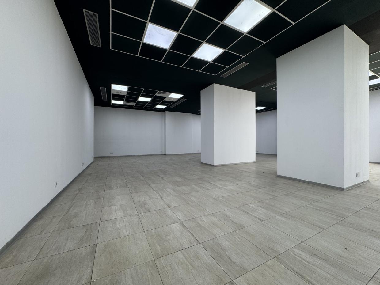De inchiriat - spatiu comercial 252mp - Titulescu - Victoriei