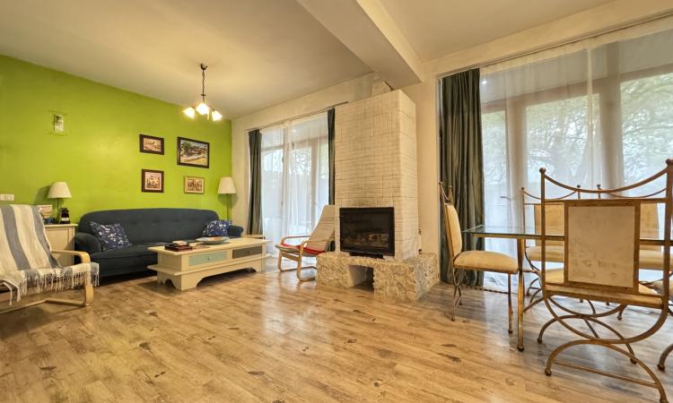 De vanzare casa 5 camere 145mp utili + 300mp curte- Baneasa- Herastrau