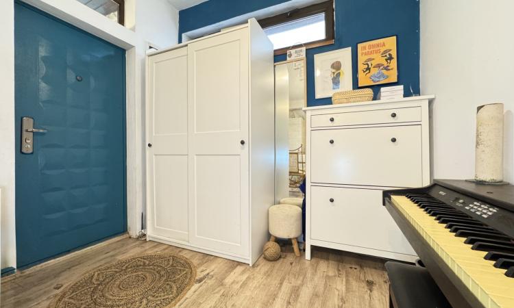 De vanzare casa 5 camere 145mp utili + 300mp curte- Baneasa- Herastrau