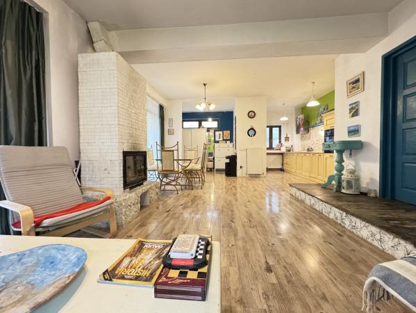 De vanzare casa 5 camere 145mp utili + 300mp curte- Baneasa- Herastrau