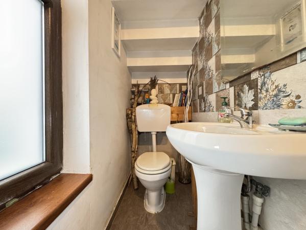 De vanzare casa 5 camere 145mp utili + 300mp curte- Baneasa- Herastrau