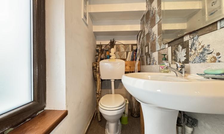 De vanzare casa 5 camere 145mp utili + 300mp curte- Baneasa- Herastrau