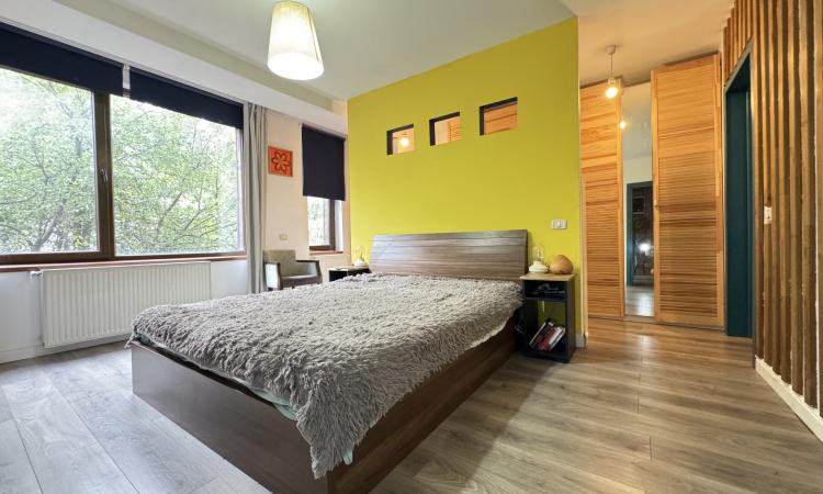 De vanzare casa 5 camere 145mp utili + 300mp curte- Baneasa- Herastrau