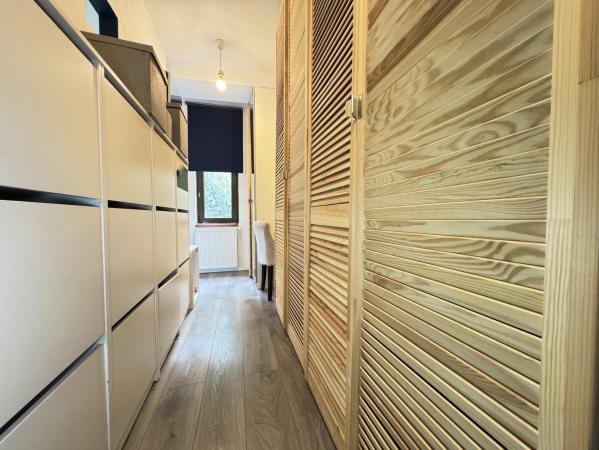 De vanzare casa 5 camere 145mp utili + 300mp curte- Baneasa- Herastrau